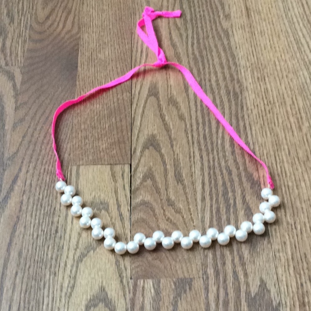 pearl necklace